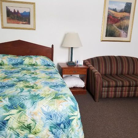 Howard'S Motel Glendo Exteriér fotografie